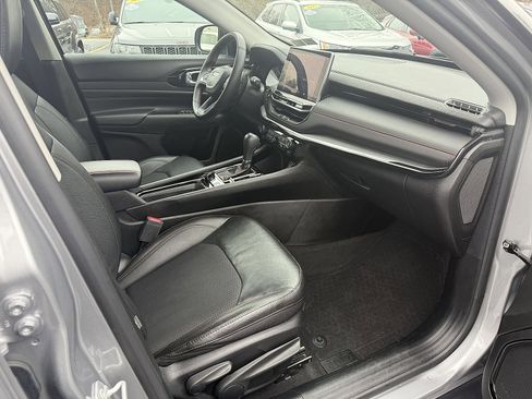 Used 2022 Jeep Compass Trailhawk w/ Trailhawk Convenience Group image 15