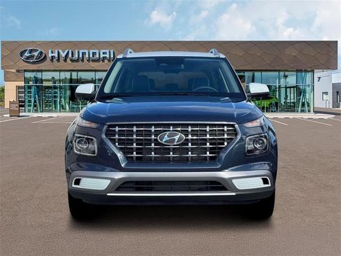 New 2026 Hyundai Venue SEL FWD image 12
