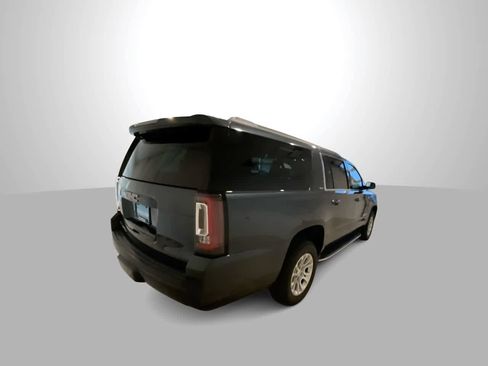 Used 2019 GMC Yukon XL SLT w/ Open Road Package image 8