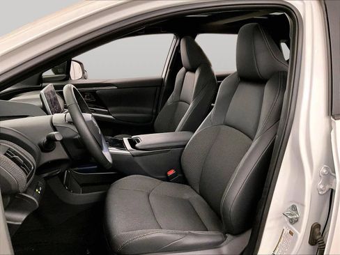 Used 2024 Toyota bZ4X XLE w/ Weather Package image 24