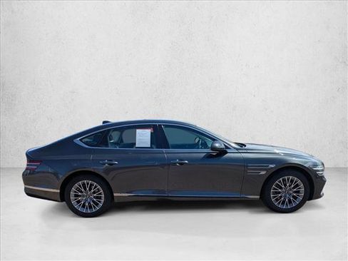 Used 2023 Genesis G80 2.5T image 4