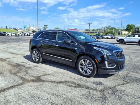 Used 2025 Cadillac XT5 Premium Luxury AWD/4WD image 9
