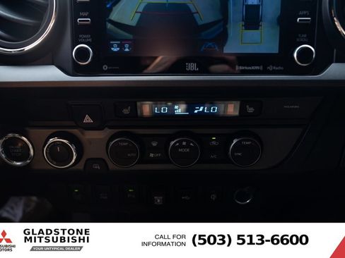 Used 2022 Toyota Tacoma TRD Off-Road w/ TRD Premium Off Road Package AWD/4WD image 17