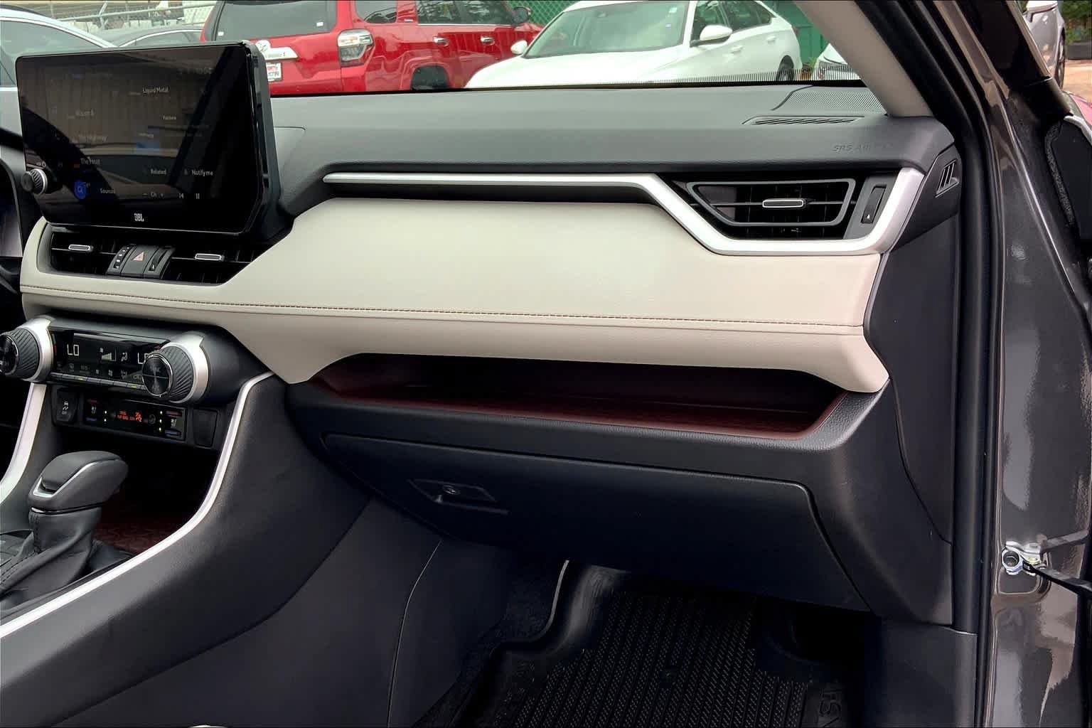 Used 2024 Toyota RAV4 Limited w/ Weather Package AWD/4WD image 19