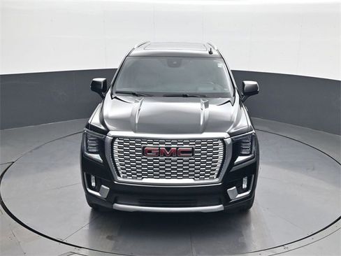 Certified 2023 GMC Yukon Denali image 16