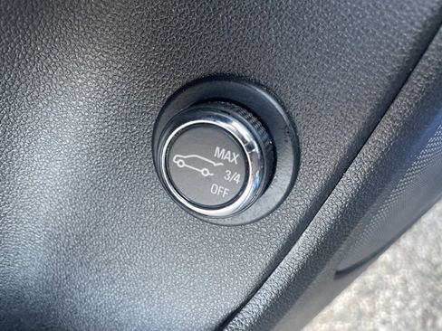 Used 2024 Chevrolet Blazer LT w/ Convenience Package image 10