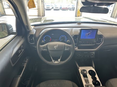 Used 2024 Ford Bronco Sport Big Bend w/ Convenience Package image 2