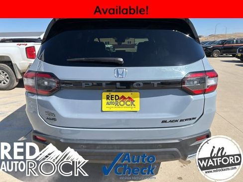 Used 2023 Honda Pilot Elite image 7