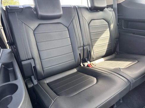 Used 2021 Volkswagen Atlas SEL Premium AWD/4WD image 9