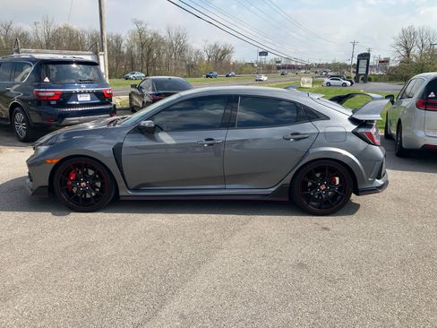 Used 2017 Honda Civic Type R image 4