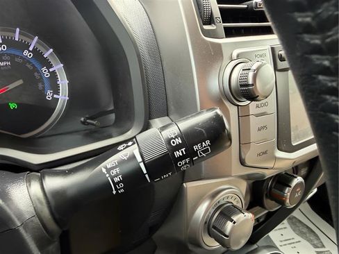 Used 2018 Toyota 4Runner SR5 image 52