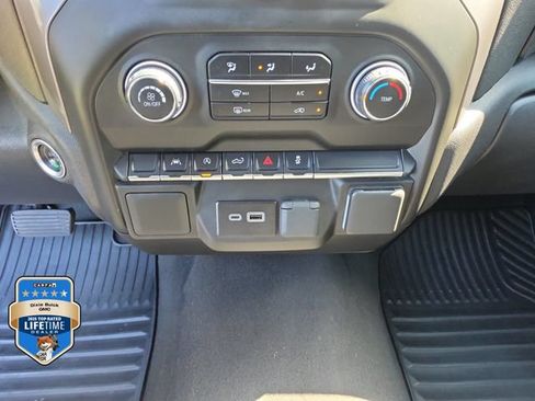 Certified 2025 Chevrolet Silverado 1500 Custom AWD/4WD image 30