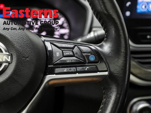 Used 2023 Nissan Altima 2.5 SL FWD image 16