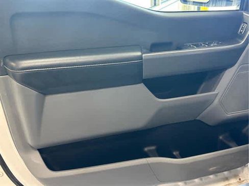 Used 2021 Ford F150 XLT image 12