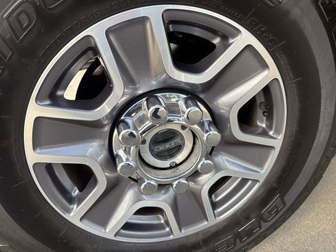 Used 2025 Ford F350 Lariat w/ Lariat Ultimate Package image 38