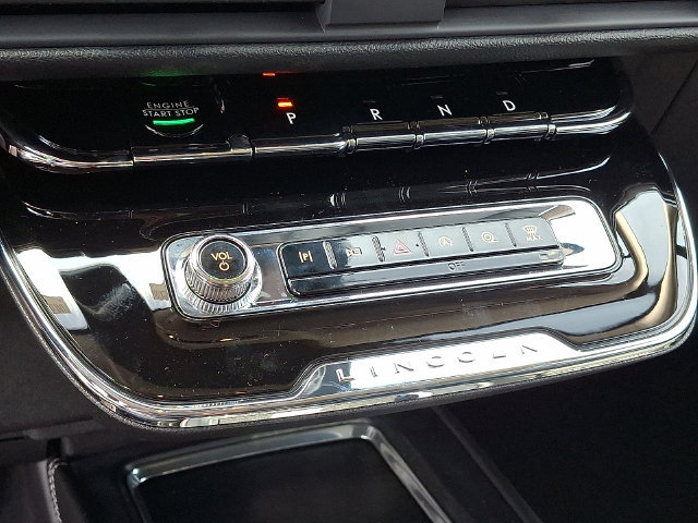 New 2025 Lincoln Corsair AWD w/ Equipment Group 101A image 7