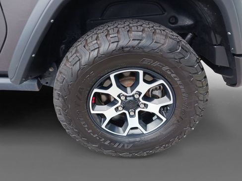 Used 2021 Jeep Wrangler Rubicon AWD/4WD image 8