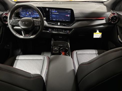 New 2026 Chevrolet Equinox RS FWD image 10