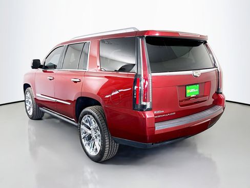 Used 2016 Cadillac Escalade Platinum image 7