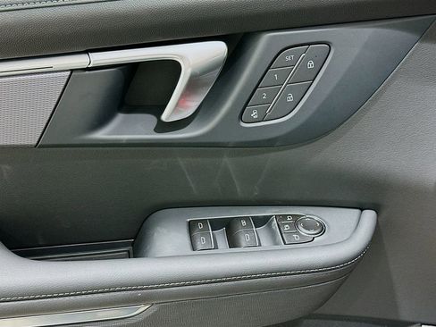 New 2026 Buick Enclave Sport Touring w/ Power Package image 18