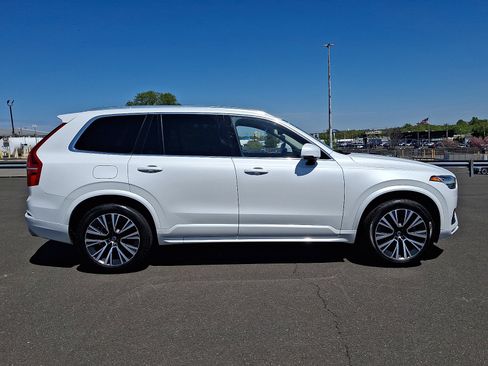 Used 2020 Volvo XC90 T5 Momentum AWD/4WD image 7
