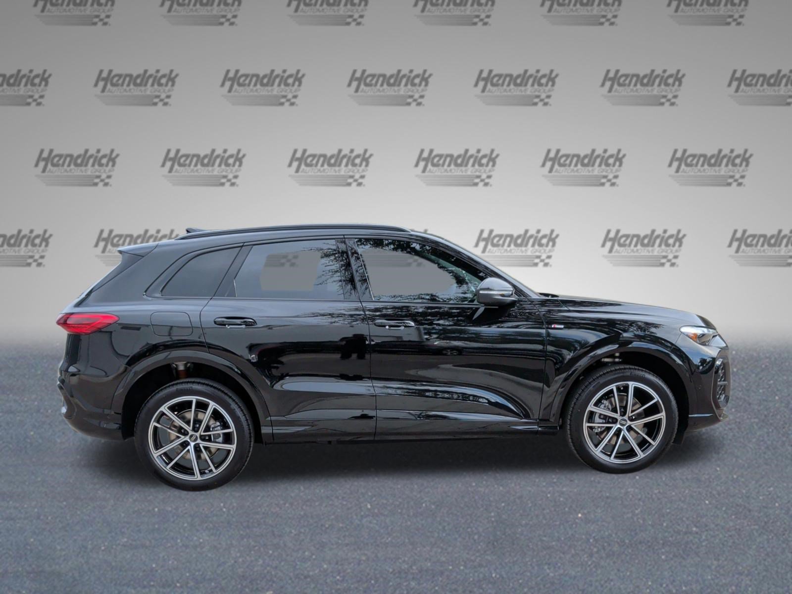 New 2026 Audi Q5 Premium Plus AWD/4WD image 10