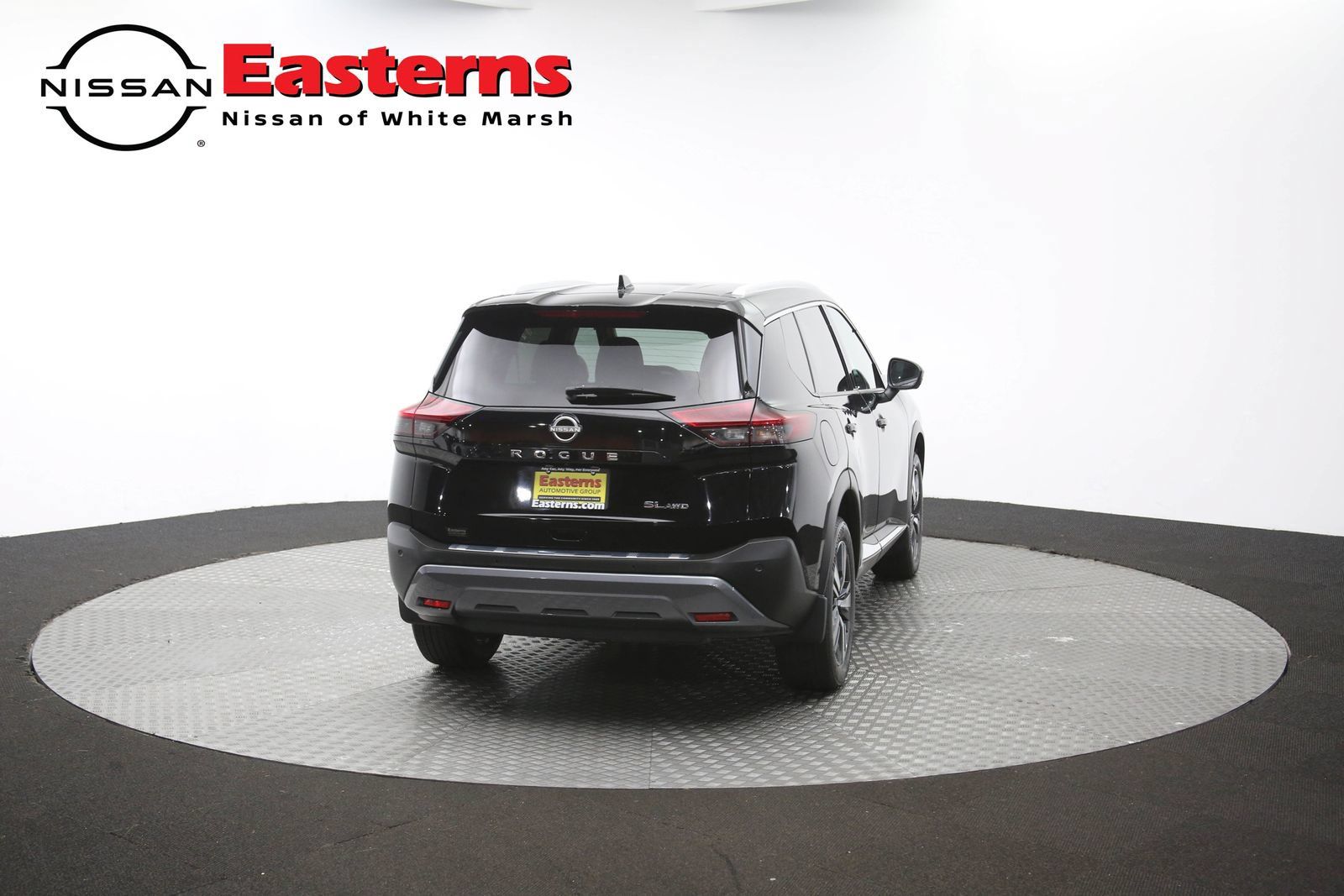 Used 2023 Nissan Rogue SL AWD/4WD image 41