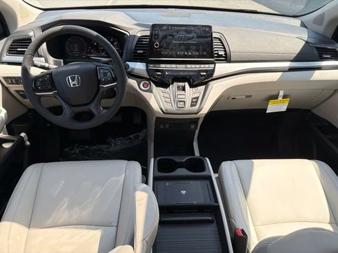 New 2026 Honda Odyssey EX-L image 17