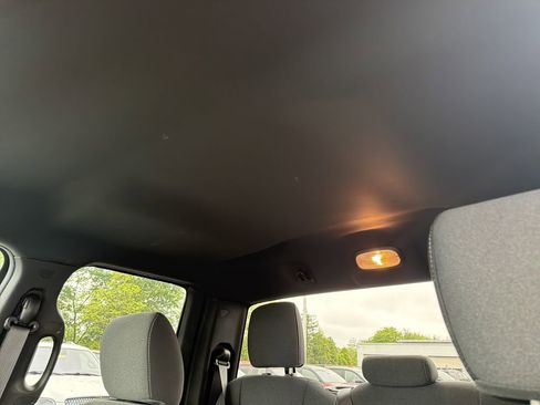 Used 2022 RAM 1500 Classic Warlock w/ Trailer & Traction Group AWD/4WD image 28