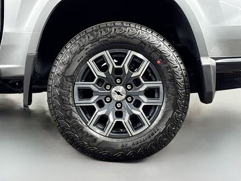 New 2026 Chevrolet Colorado Z71 w/ Z71 Convenience Package 2 AWD/4WD image 31