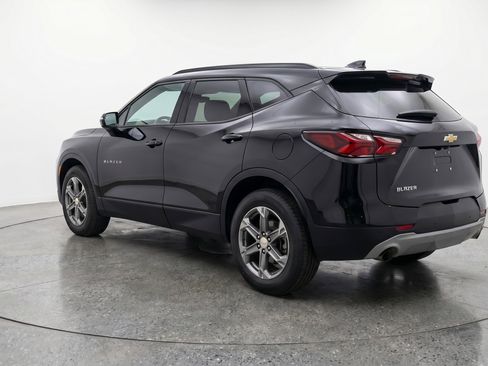 Used 2025 Chevrolet Blazer LT image 6