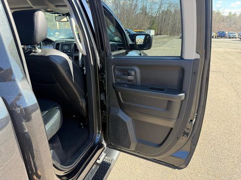 Used 2016 RAM 1500 Express w/ Black Ram 1500 Express Group image 21