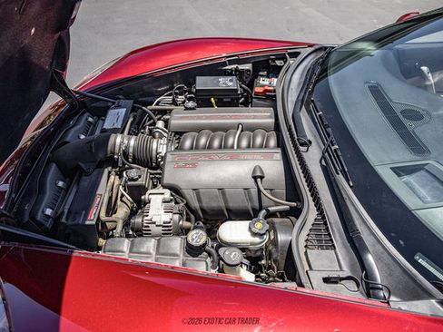 Used 2006 Chevrolet Corvette Convertible w/ Preferred Equipment Group RWD image 21