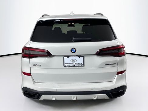 Used 2022 BMW X5 sDrive40i w/ M Sport Package image 5
