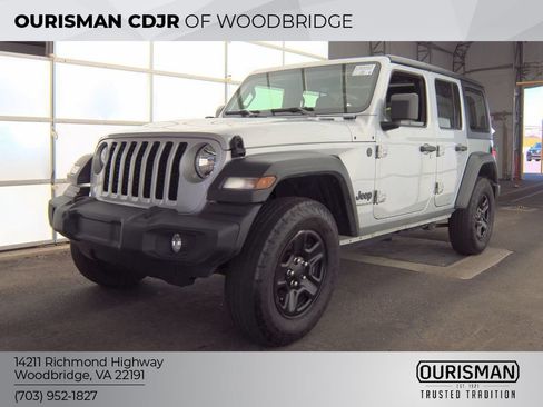 Used 2024 Jeep Wrangler Unlimited Sport AWD/4WD image 1