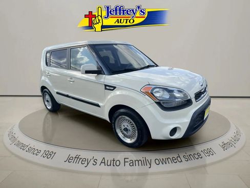 Used 2013 Kia Soul image 3
