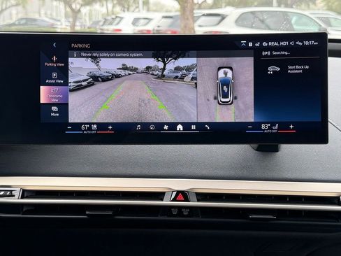 Used 2026 BMW iX xDrive45 w/ Premium Package image 30