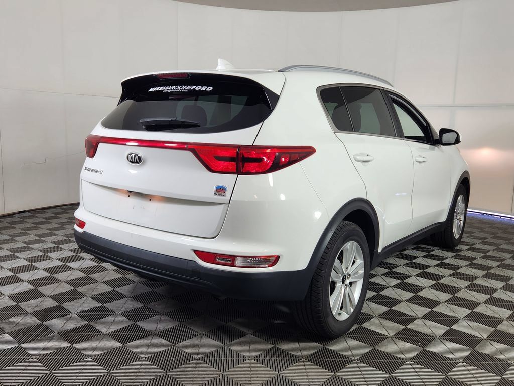 Used 2019 Kia Sportage LX w/ Option Group 017 FWD image 7