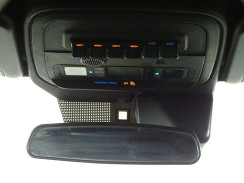 Used 2021 Ford Bronco Base w/ Sasquatch Package image 27