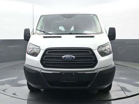 Used 2019 Ford Transit 250 130 Low Roof image 16