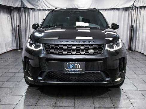Used 2023 Land Rover Discovery Sport SE image 2