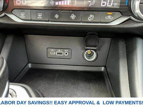 Used 2020 Nissan Sentra SR FWD image 14