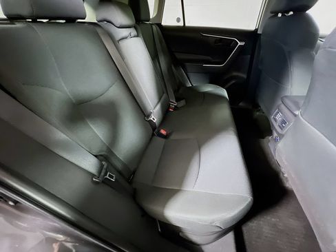 Used 2025 Toyota RAV4 LE AWD/4WD image 23
