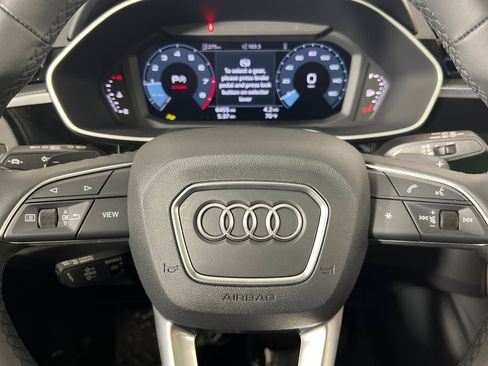 Used 2025 Audi Q3 2.0T Premium w/ Convenience Package image 22