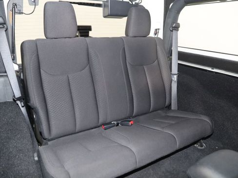 Used 2017 Jeep Wrangler Sport w/ Dual Top Group image 11