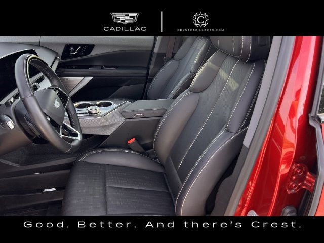 Certified 2025 Cadillac Optiq Sport 2 w/ LPO, Floor Liner Package AWD/4WD image 23