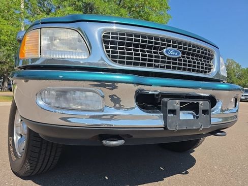 Used 1998 Ford Expedition XLT AWD/4WD image 39