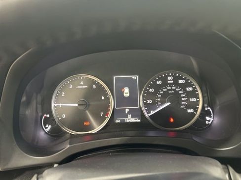 Used 2023 Lexus IS 300 AWD w/ Premium Package image 5