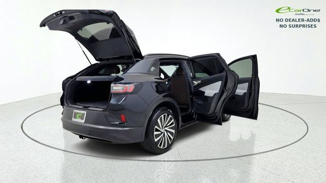 Used 2025 Volkswagen ID.4 Pro AWD/4WD image 19