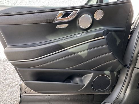 Used 2024 Genesis GV80 3.5T w/ Prestige Package image 27